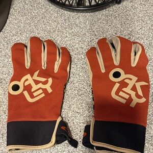 Oakley Vintage Orange and Tan Gloves